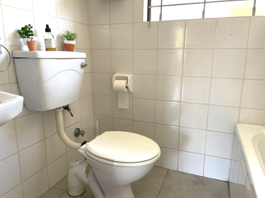 2 Bedroom Property for Sale in Table View Western Cape